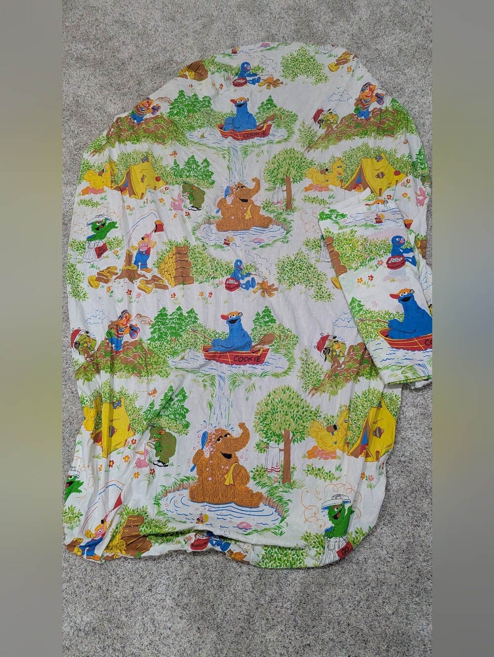 Vintage Single Sheet Set. Sesame Street.
